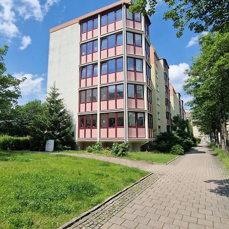 Citycenter Apartment - Bigtv-Ps4-Netflix-Parking Chemnitz Eksteriør bilde